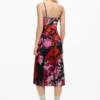2-in-1-Kleid, entworfen von Christian Lacroix 2-in-1-Kleid, entworfen von Christian Lacroix