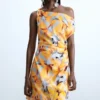Asymmetrisches Blumenkleid Asymmetrisches Blumenkleid