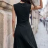 Asymmetrisches Blumenkleid Asymmetrisches Blumenkleid