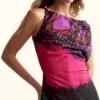 Asymmetrisches Kleid, entworfen von Christian Lacroix Asymmetrisches Kleid, entworfen von Christian Lacroix