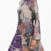 Asymmetrisches Kleid mit Print Asymmetrisches Kleid mit Print