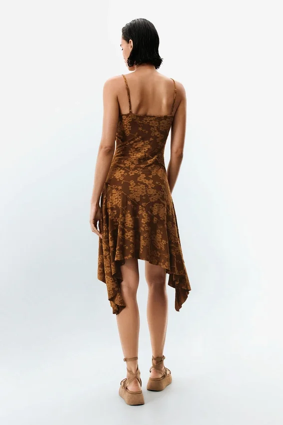 Asymmetrisches Trägerkleid Asymmetrisches Trägerkleid