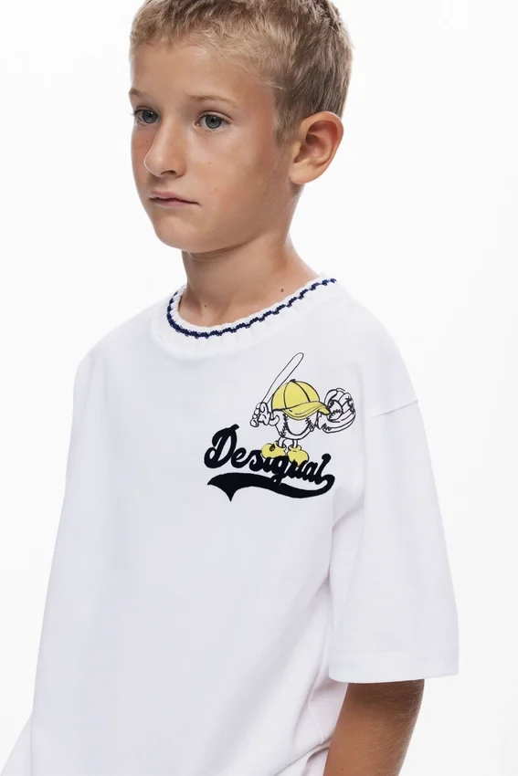 Baseball-T-Shirt mit kurzen Ärmeln Baseball-T-Shirt mit kurzen Ärmeln