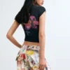 Bedruckte Bluse mit hohem Kragen Bedruckte Bluse mit hohem Kragen