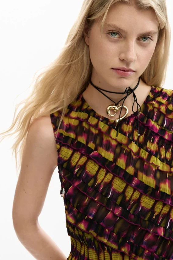 Bedruckte ärmellose Bluse Bedruckte ärmellose Bluse