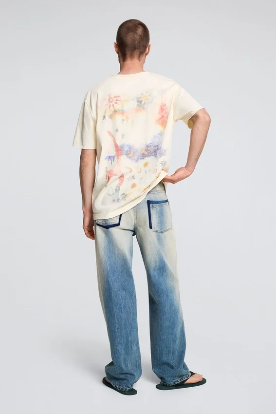 Bedrucktes Baumwoll-T-Shirt Bedrucktes Baumwoll-T-Shirt