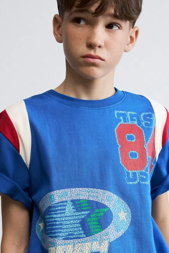 Bedrucktes Baumwoll-T-Shirt Bedrucktes Baumwoll-T-Shirt