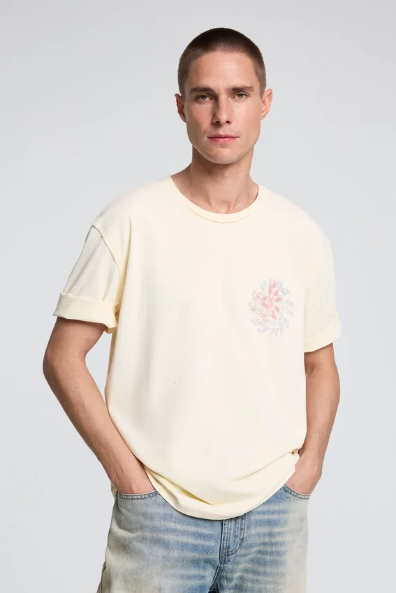 Bedrucktes Baumwoll-T-Shirt Bedrucktes Baumwoll-T-Shirt