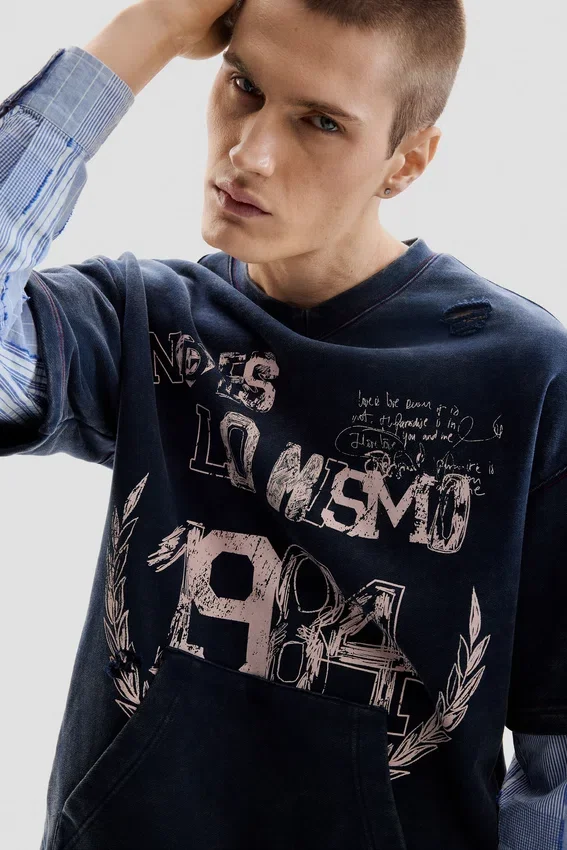 Bedrucktes Langarm-Sweatshirt Bedrucktes Langarm-Sweatshirt