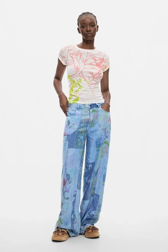 Bedrucktes Strick-T-Shirt Bedrucktes Strick-T-Shirt