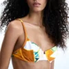 Bedrucktes Triangel-Bikini-Oberteil Bedrucktes Triangel-Bikini-Oberteil