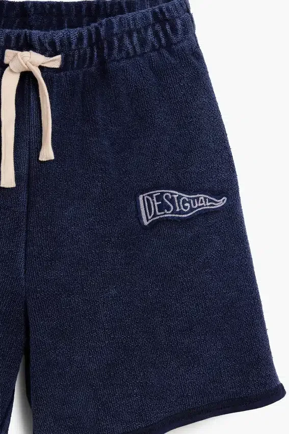 Bermudas mit gesticktem Logo Bermudas mit gesticktem Logo