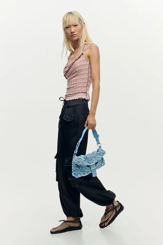 Bestickte Denim-Tasche Bestickte Denim-Tasche