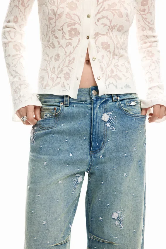 Bestickte Jeans Bestickte Jeans