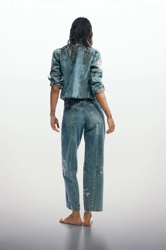 Bestickte Jeansjacke Bestickte Jeansjacke