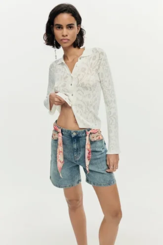 Bestickte Jeansshorts Bestickte Jeansshorts