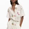 Bestickte Shorts Bestickte Shorts