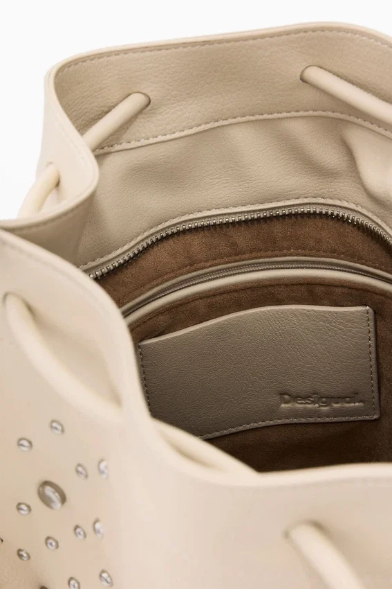 Bestickter Rucksack mit Rüschen Bestickter Rucksack mit Rüschen