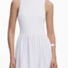 Besticktes langes Kleid Besticktes langes Kleid