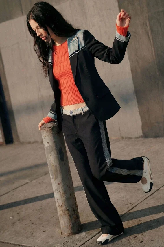 Blazer aus zwei Materialien Blazer aus zwei Materialien