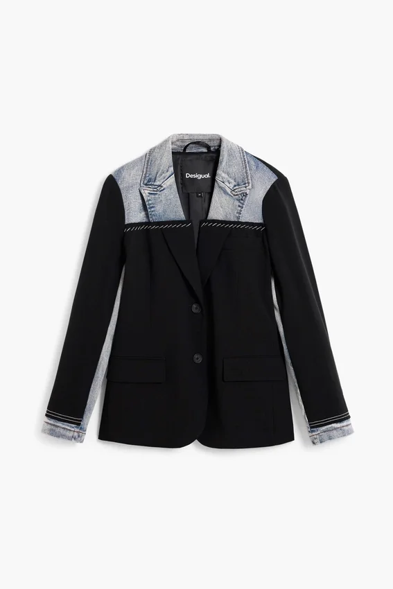 Blazer aus zwei Materialien Blazer aus zwei Materialien