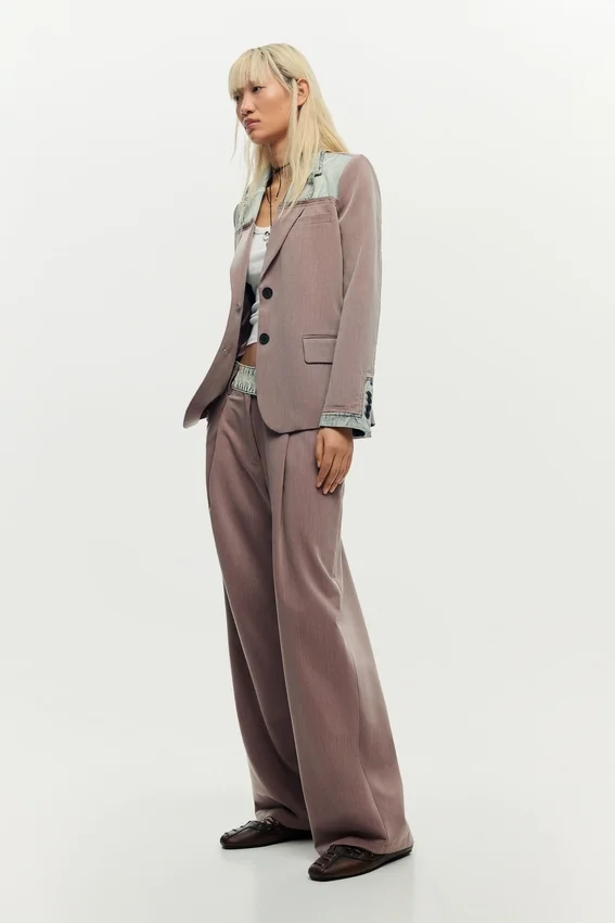 Blazer-Mäntel aus recyceltem Material Blazer-Mäntel aus recyceltem Material