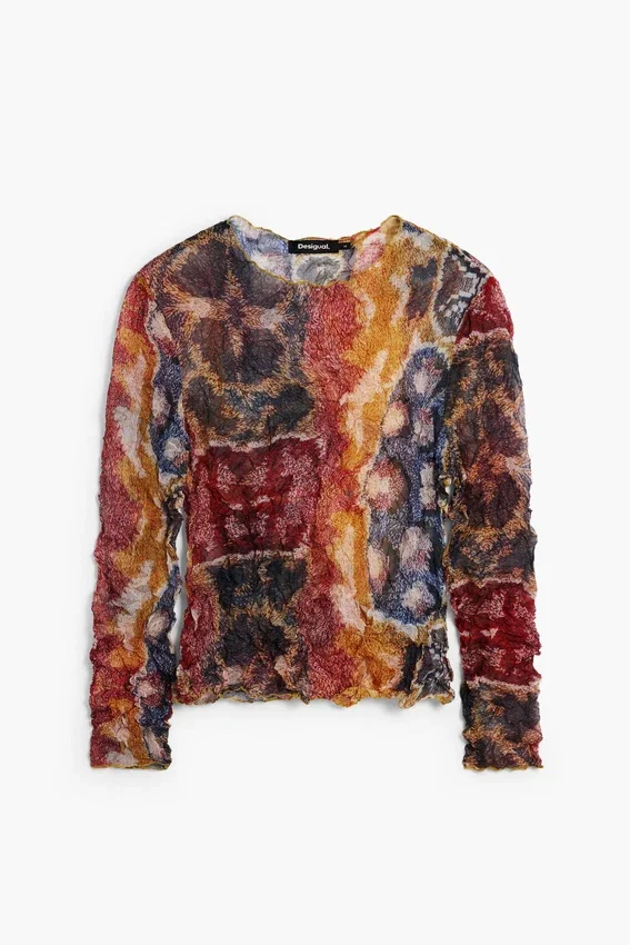 Blusen, entworfen von Christian Lacroix Blusen, entworfen von Christian Lacroix