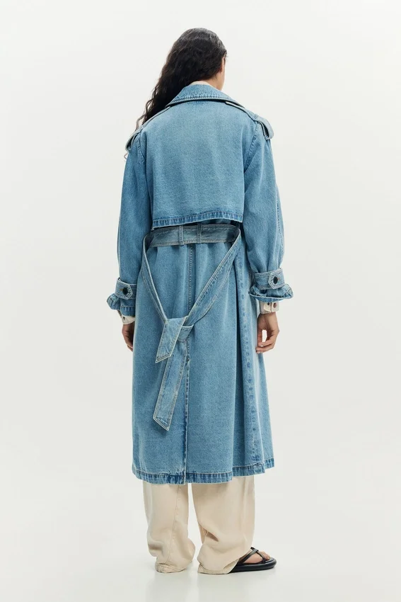 Jeans-Mäntel mit Gürtel Jeans-Mäntel mit Gürtel