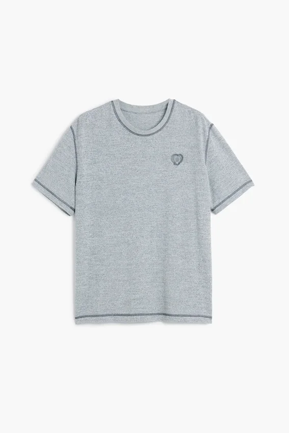 Einfaches Strick-T-Shirt Einfaches Strick-T-Shirt