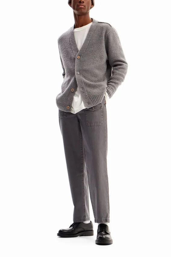 Einfarbige, strukturierte Strickjacke Einfarbige, strukturierte Strickjacke