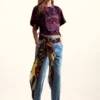 Ethno-T-Shirt, entworfen von Christian Lacroix Ethno-T-Shirt, entworfen von Christian Lacroix