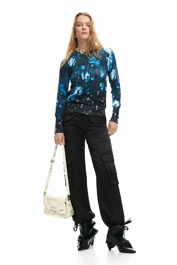 Feinstrick-Pullover mit Blumenmuster Feinstrick-Pullover mit Blumenmuster