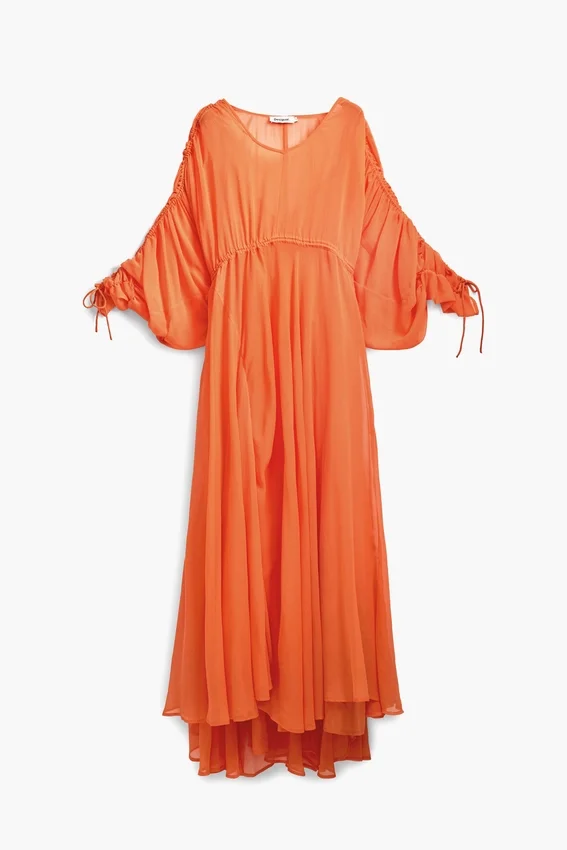 Fließendes langes Kleid Fließendes langes Kleid