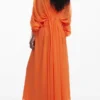 Fließendes langes Kleid Fließendes langes Kleid