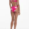 Fuchsiafarbenes Bikini-Oberteil mit Muschelprint Fuchsiafarbenes Bikini-Oberteil mit Muschelprint