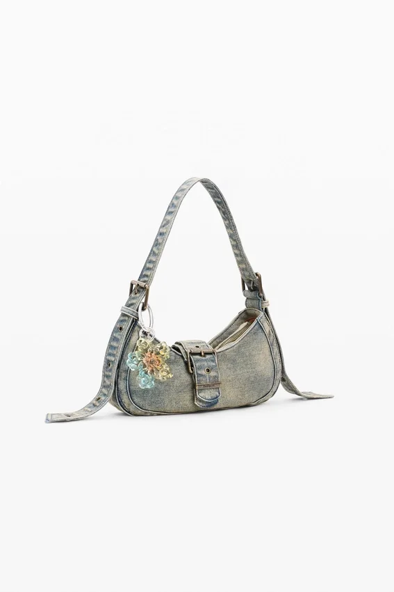 Gefärbte Denim-Tasche Gefärbte Denim-Tasche