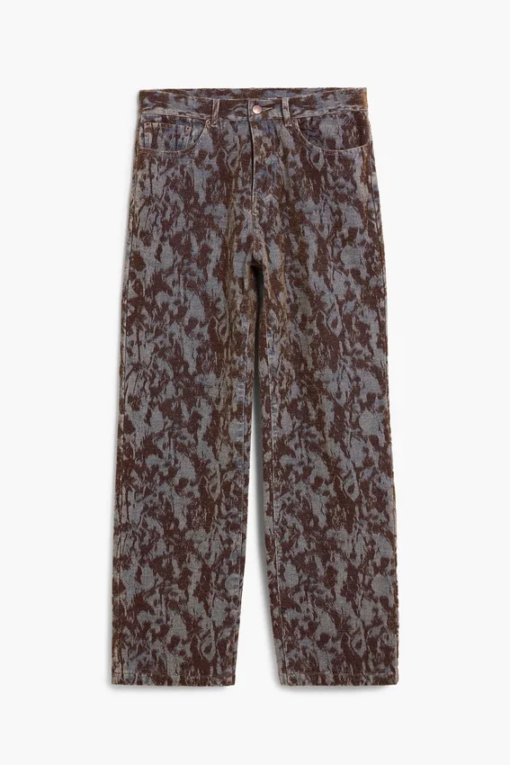 Gerade geschnittene Hose mit Struktur Gerade geschnittene Hose mit Struktur