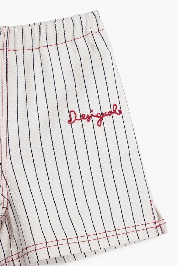 Gestreifte Shorts Gestreifte Shorts