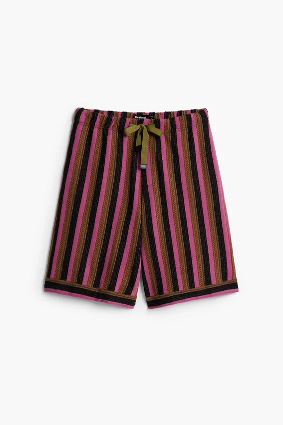 Gestreifte Strick-Bermudas Gestreifte Strick-Bermudas
