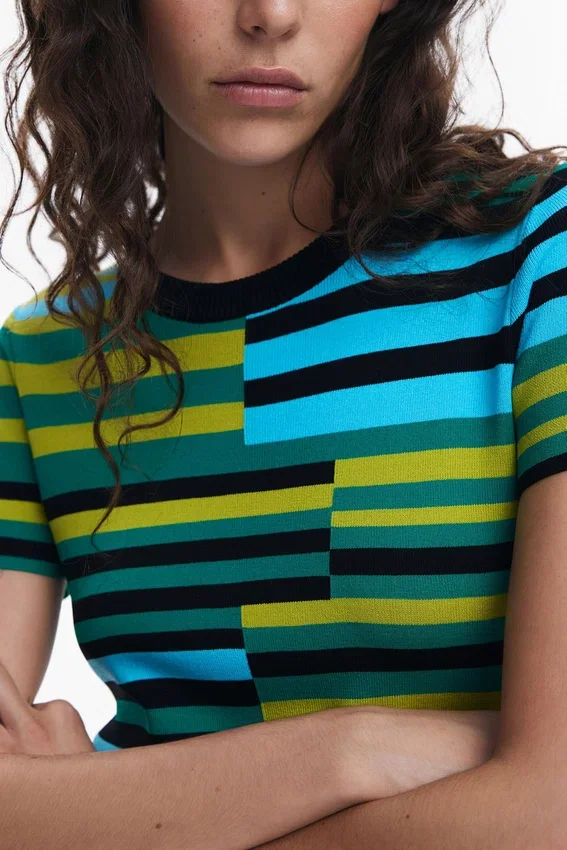 Gestreiftes langes Kleid Gestreiftes langes Kleid