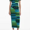 Gestreiftes langes Kleid Gestreiftes langes Kleid