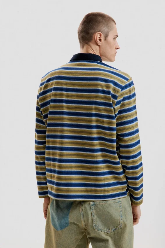 Gestreiftes Polo-Hemd Gestreiftes Polo-Hemd
