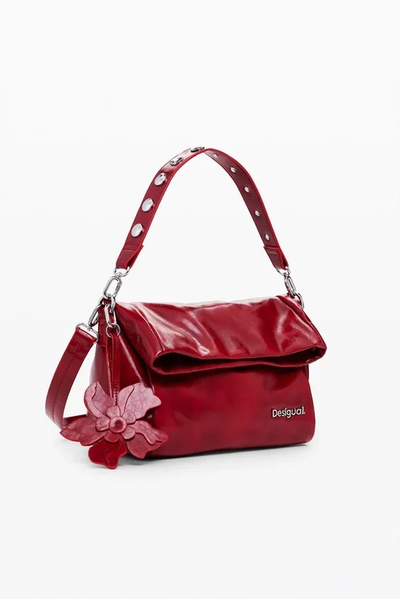 Mittlere glänzende Tasche mit Klappe Mittlere glänzende Tasche mit Klappe