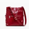 Mittlere glänzende Tasche mit Klappe Mittlere glänzende Tasche mit Klappe