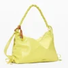 Große Tasche mit glänzender Schleife Große Tasche mit glänzender Schleife