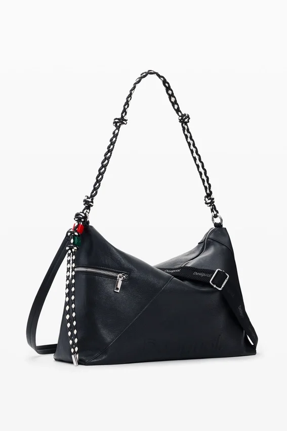 Große Tasche mit Logo-Anhänger Große Tasche mit Logo-Anhänger