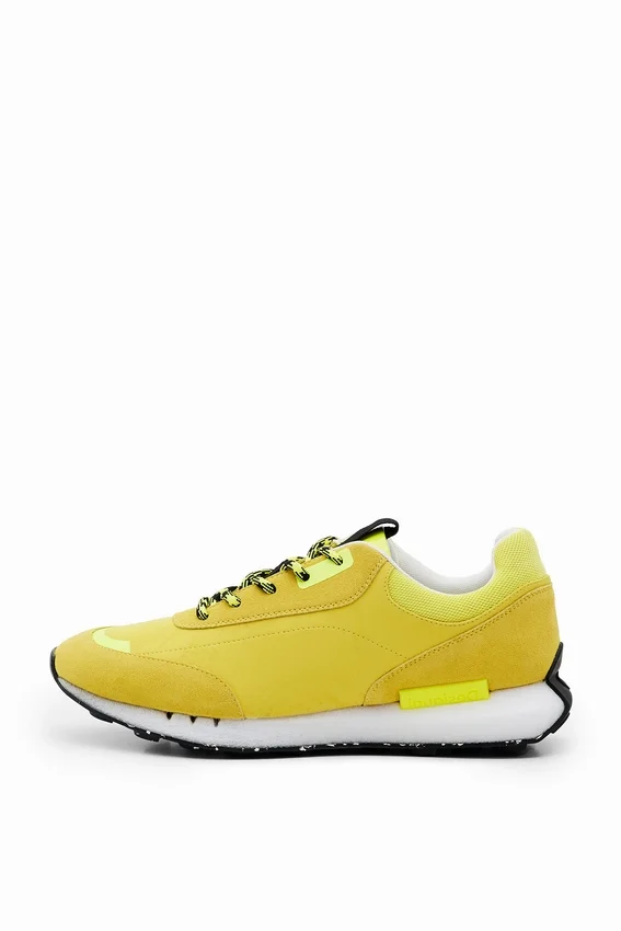 Gummierte Sneaker Gummierte Sneaker