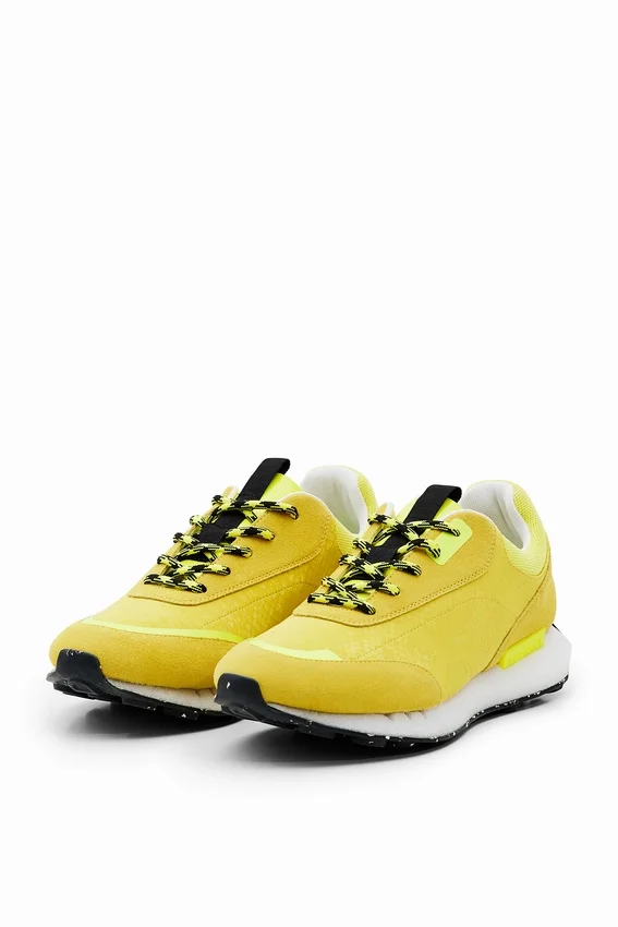 Gummierte Sneaker Gummierte Sneaker