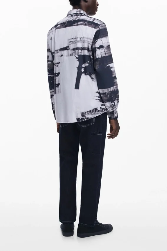 Hemd mit urbanem Print Hemd mit urbanem Print