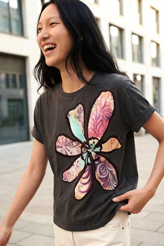 Hemden mit Blumenprint Hemden mit Blumenprint